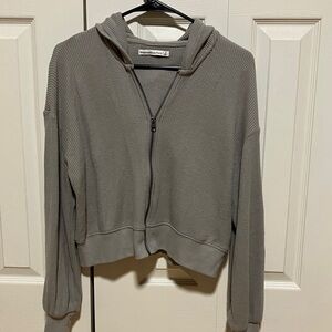 Abercrombie & Fitch Cropped Waffle Zip Hoodie - Gray size small.